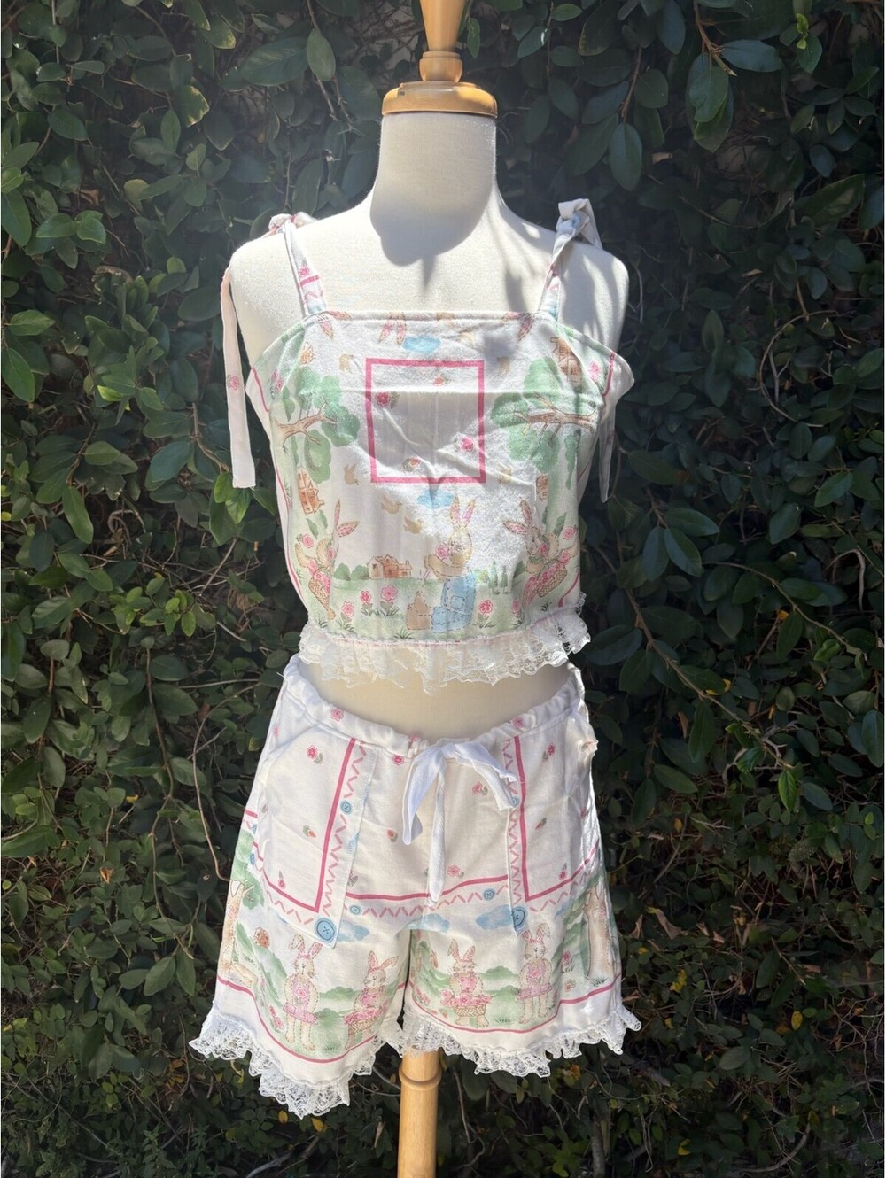 Upcycled vintage bunny garden print cotton tablecloth set